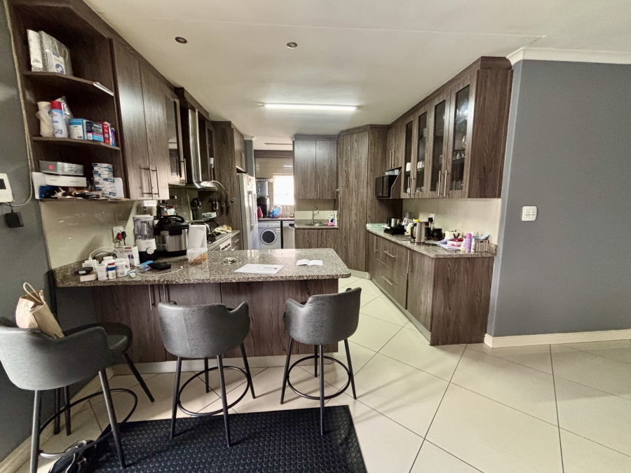 3 Bedroom Property for Sale in Brackenfell South Western Cape